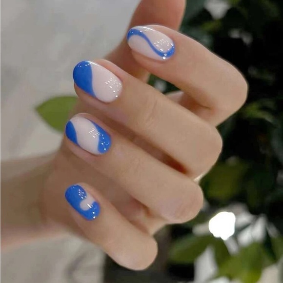 24pcs Long Oval Colorblock Fake Nails - Picture 2 of 6